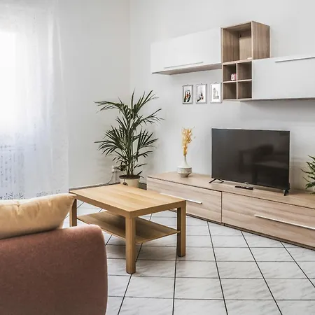 La Maison Benedetta - By Gigi La Maison *